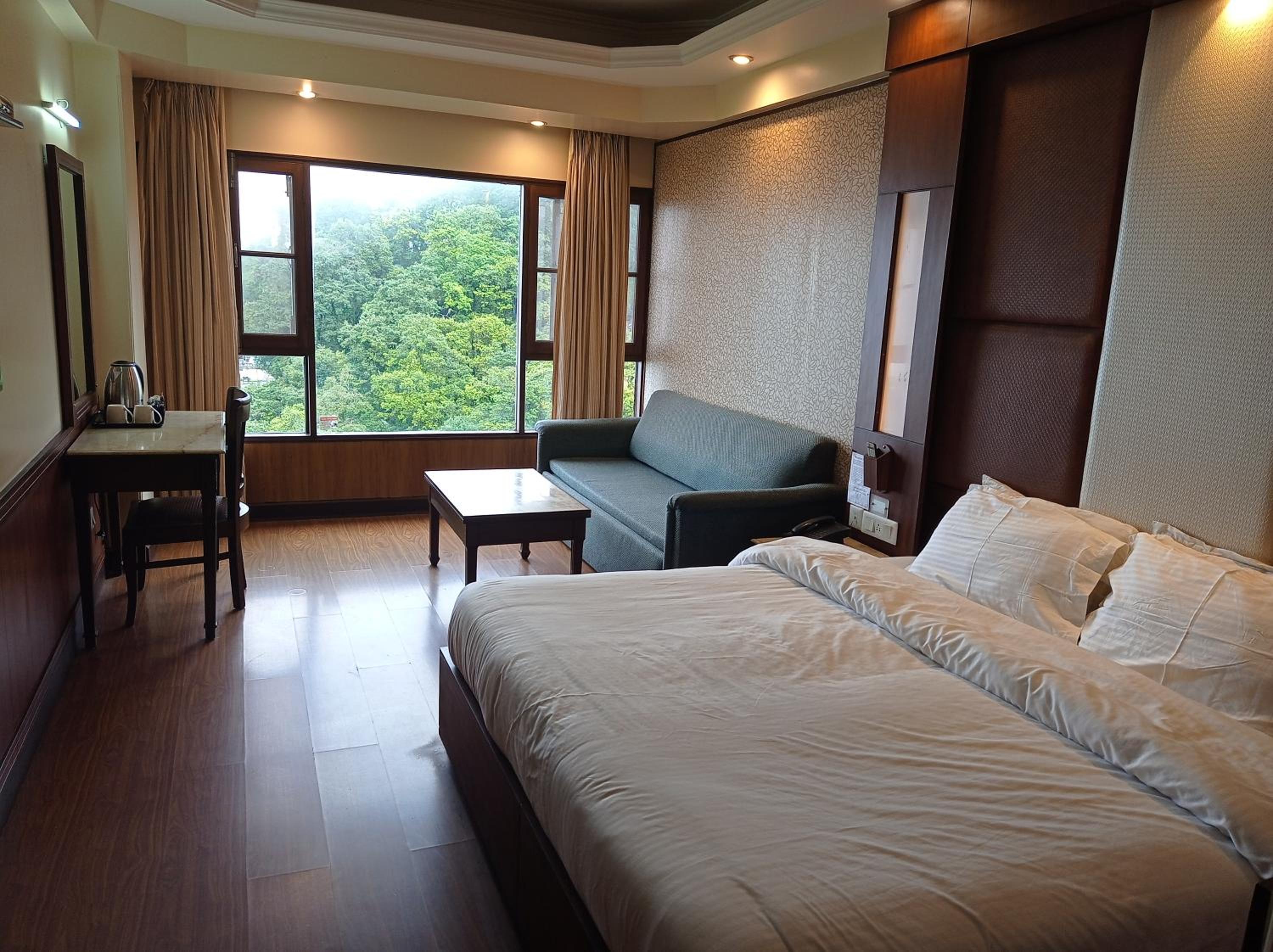 HOTEL VISHNU PALACE 21/55