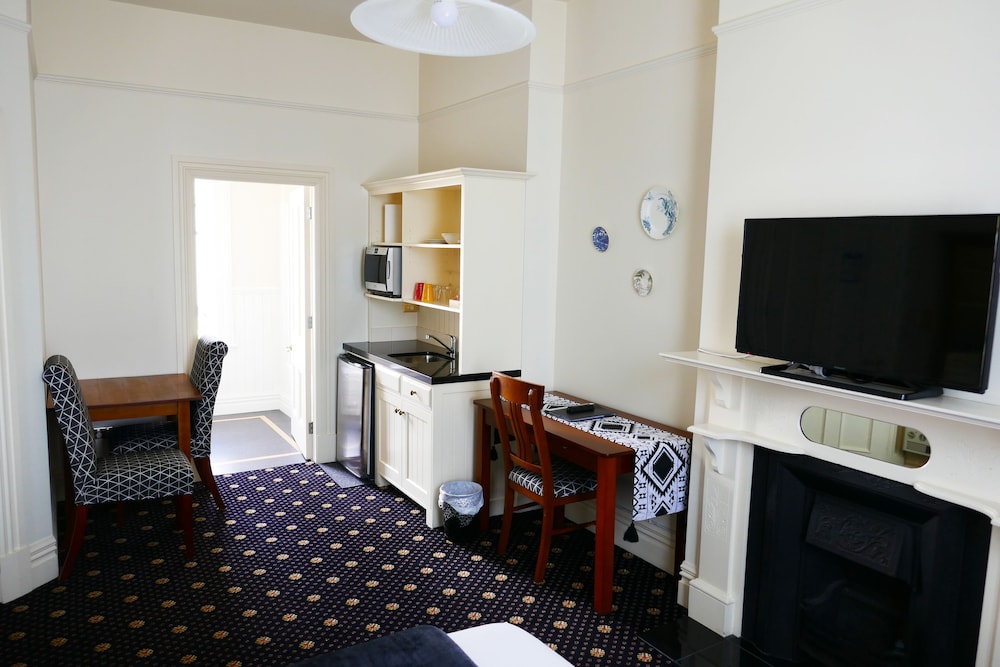 Highland House Boutique Hotel 28/35