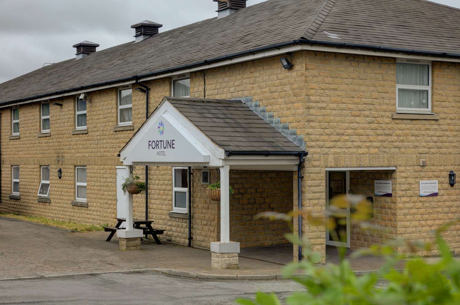 Fortune Huddersfield, Sure Hotel Collection by Best Western 3/14