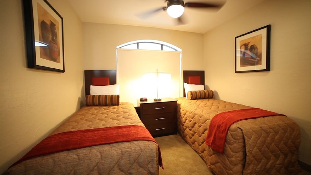 Scottsdale Camelback Resort 34/78