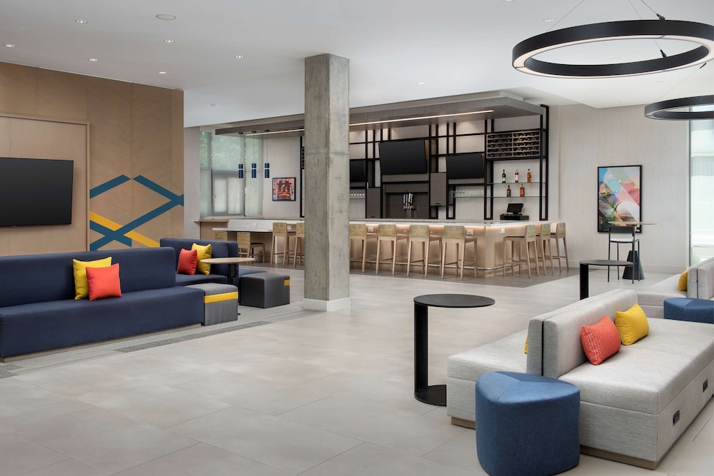 Hilton Garden Inn San Jose Airport 9/51