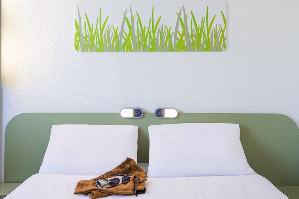 Ibis Budget Lyon Saint Genis Laval 48/62