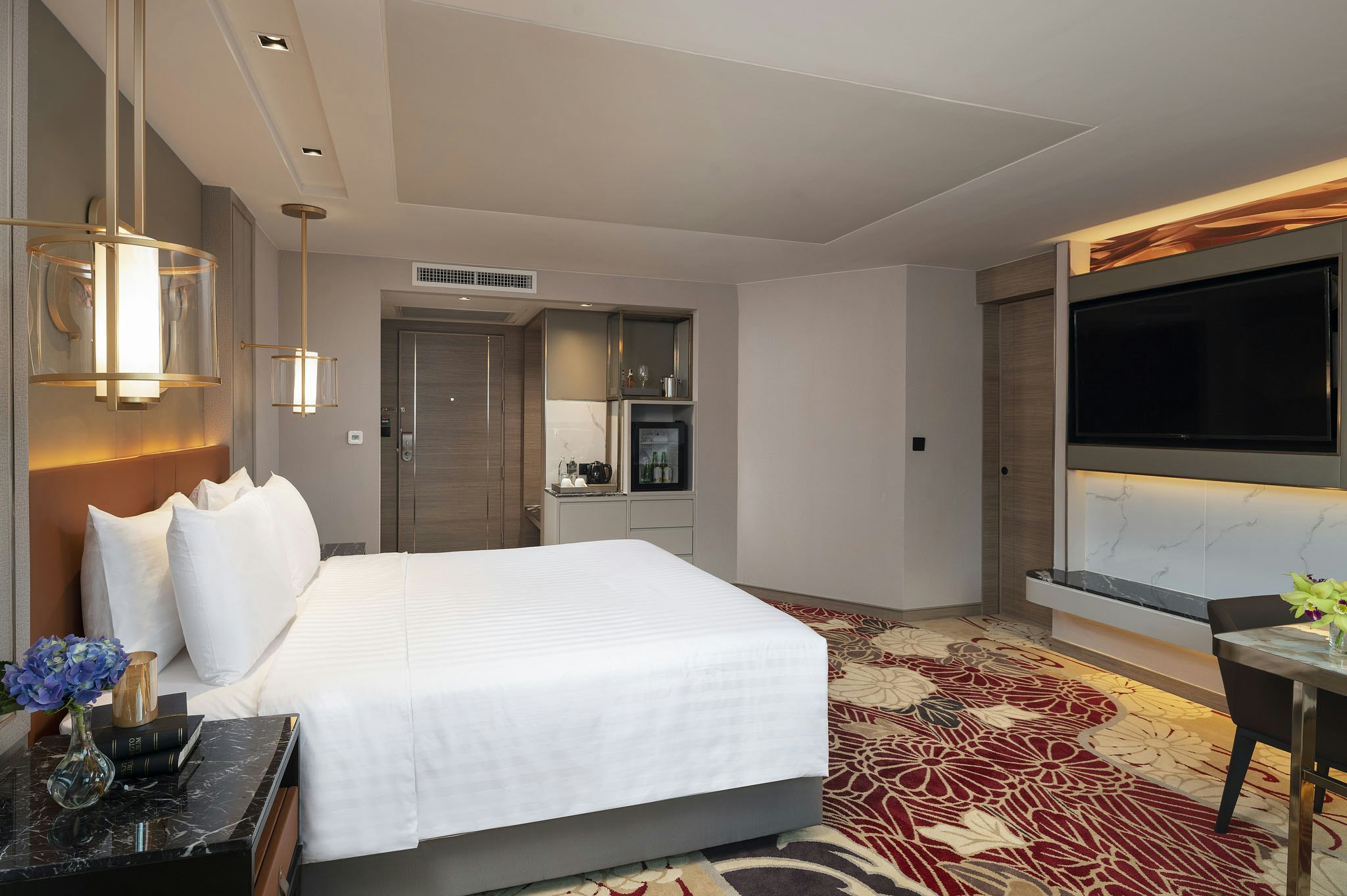 Valia Bangkok Sukhumvit 24 by Kingston Hotels 8/21