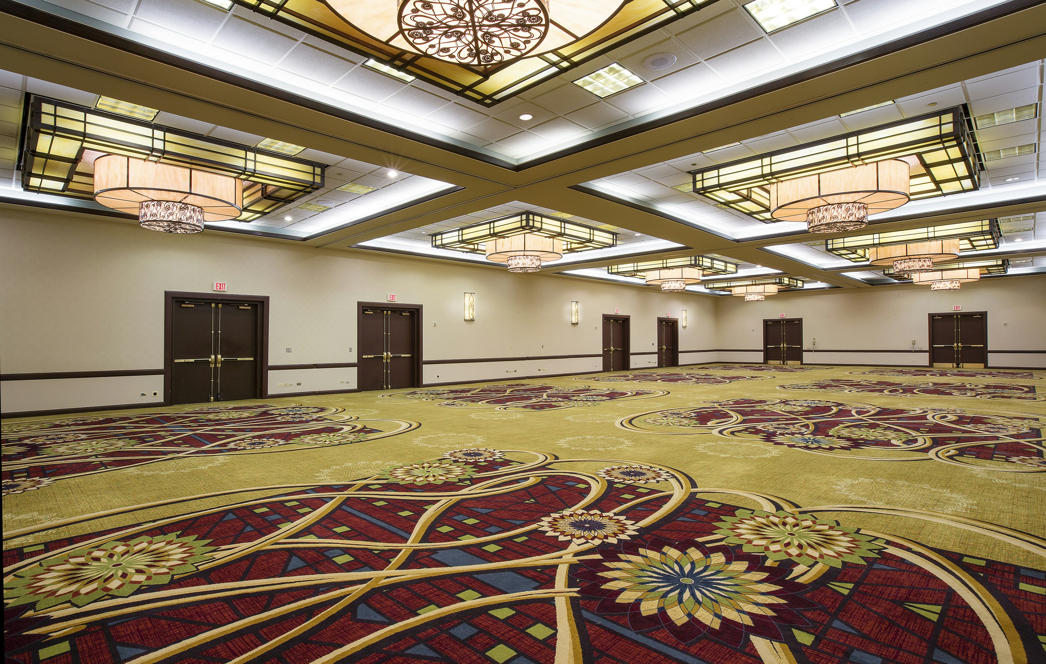 Embassy Suites by Hilton Chicago O'Hare Rosemont 58/64