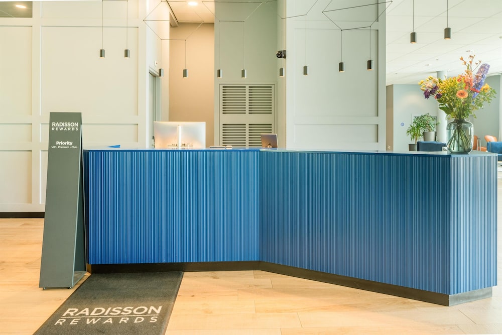 Radisson Blu Hotel Amsterdam Airport 11/80