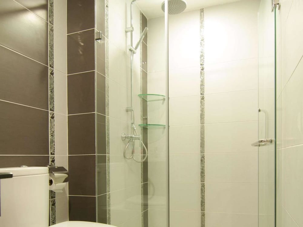 Song Hung 2 Hotel Serviced Apartments 43/45