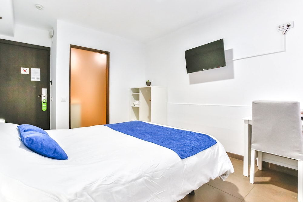 Laramond Barcelona Rooms 15/58
