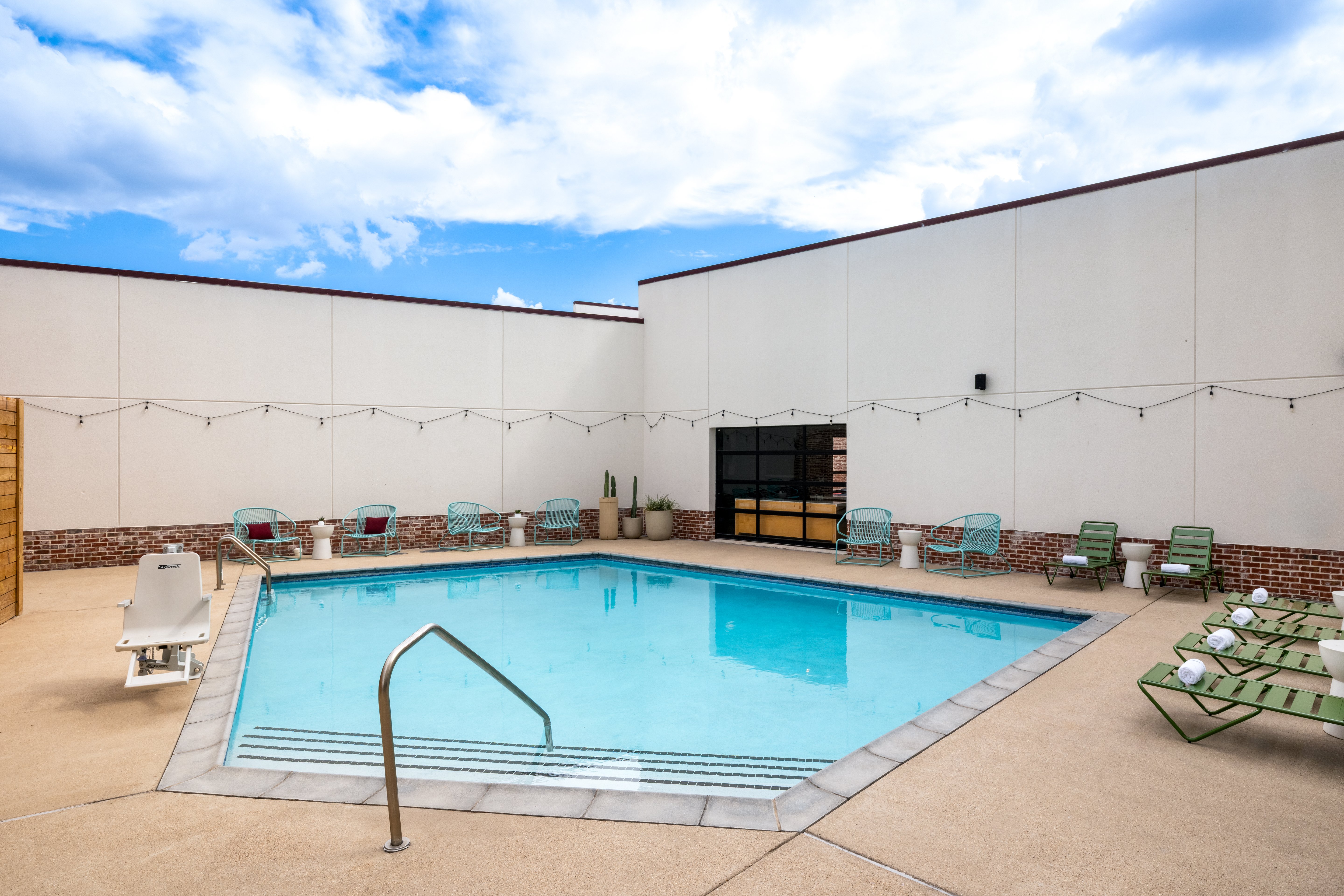 voco College Station Aggieland by IHG 29/46