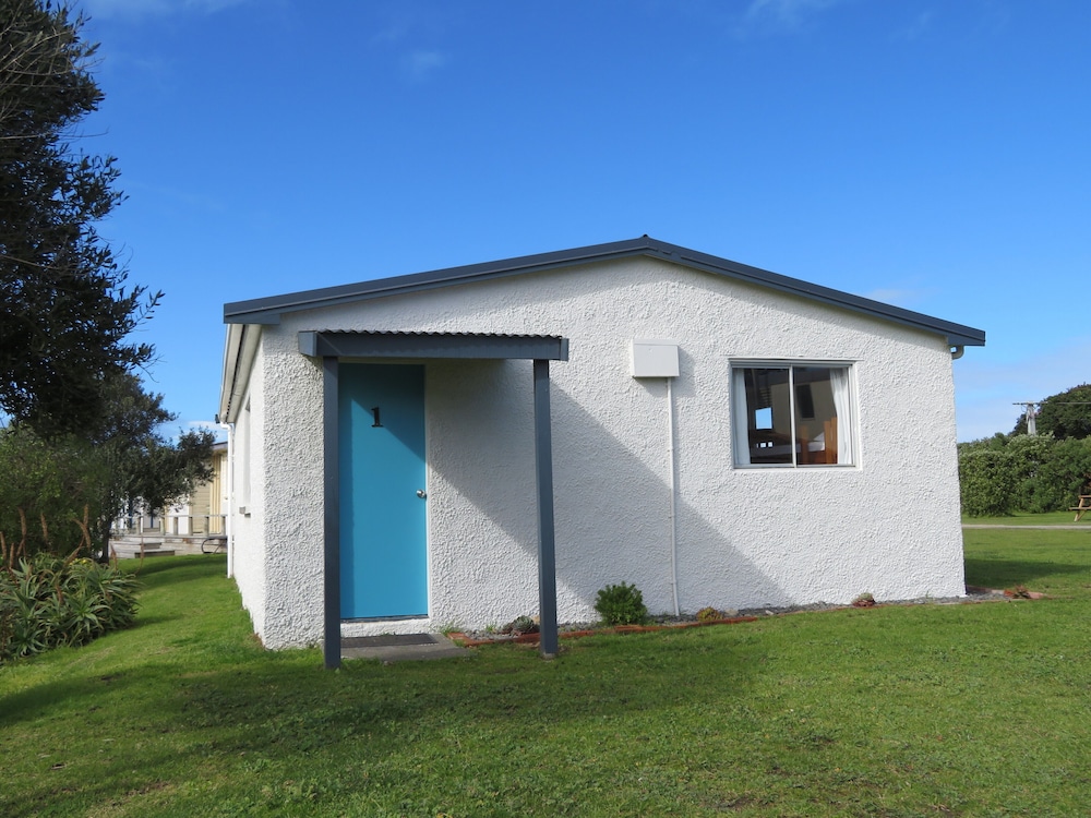 Whanganui Seaside Holiday Park 7/50