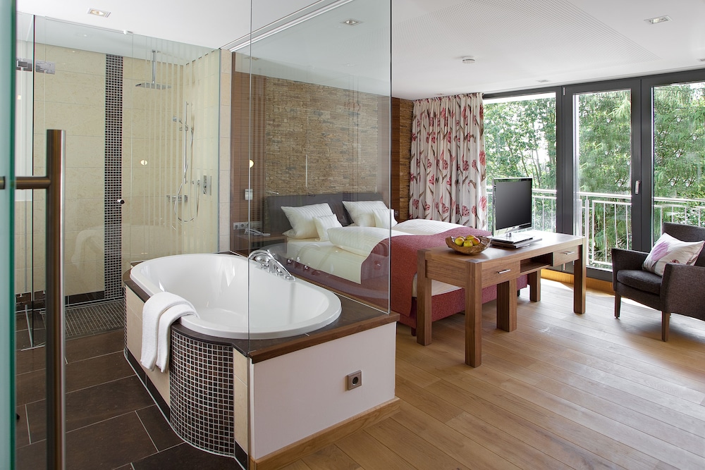 Landidyll Hotel Gasthof Zum Freden 24/49