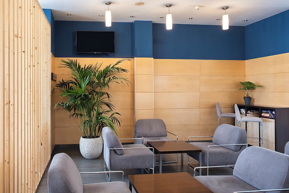 Holiday Inn Express Malaga Airport 30/43
