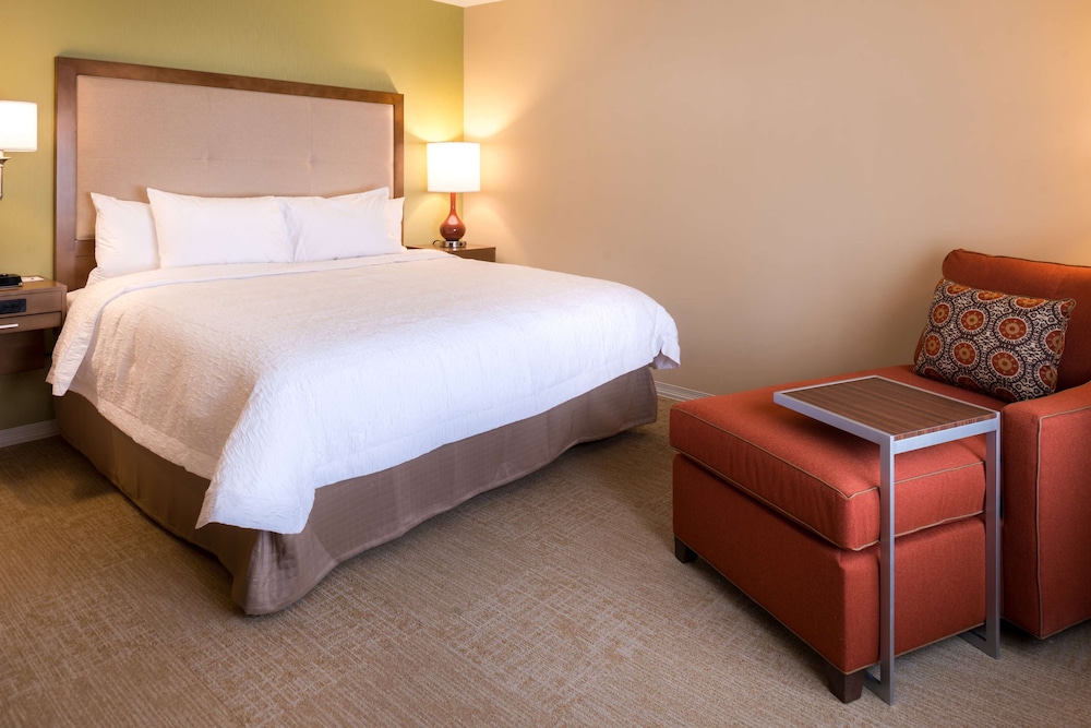 Hampton Inn & Suites Silverthorne 25/50