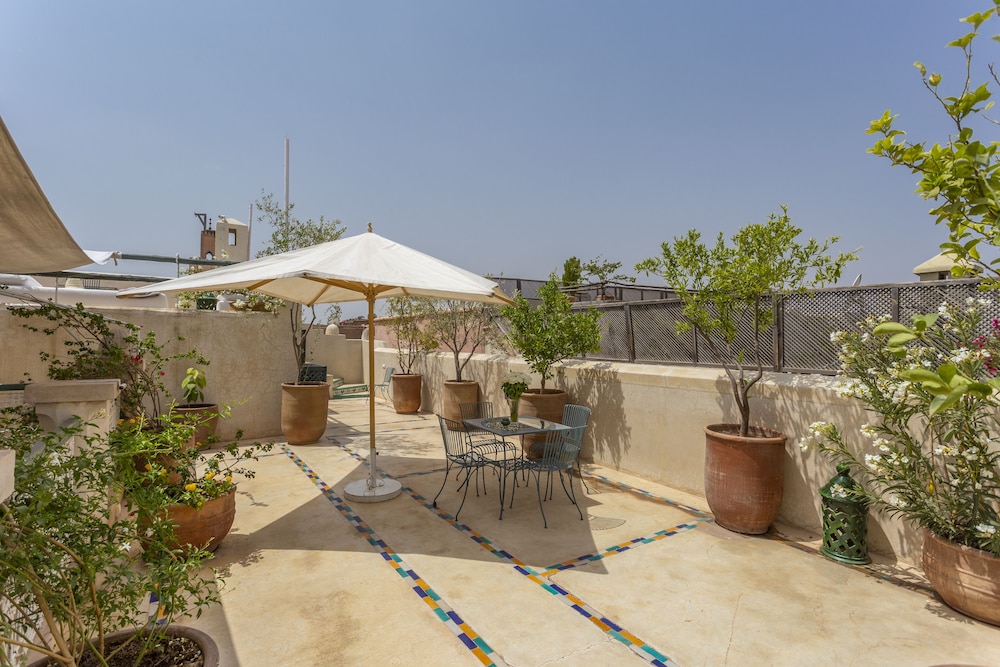 Riad Azahar 42/50