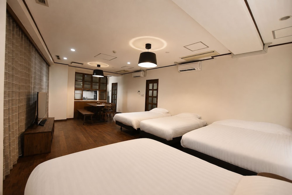 Randor Residence Tokyo Grand 7/50