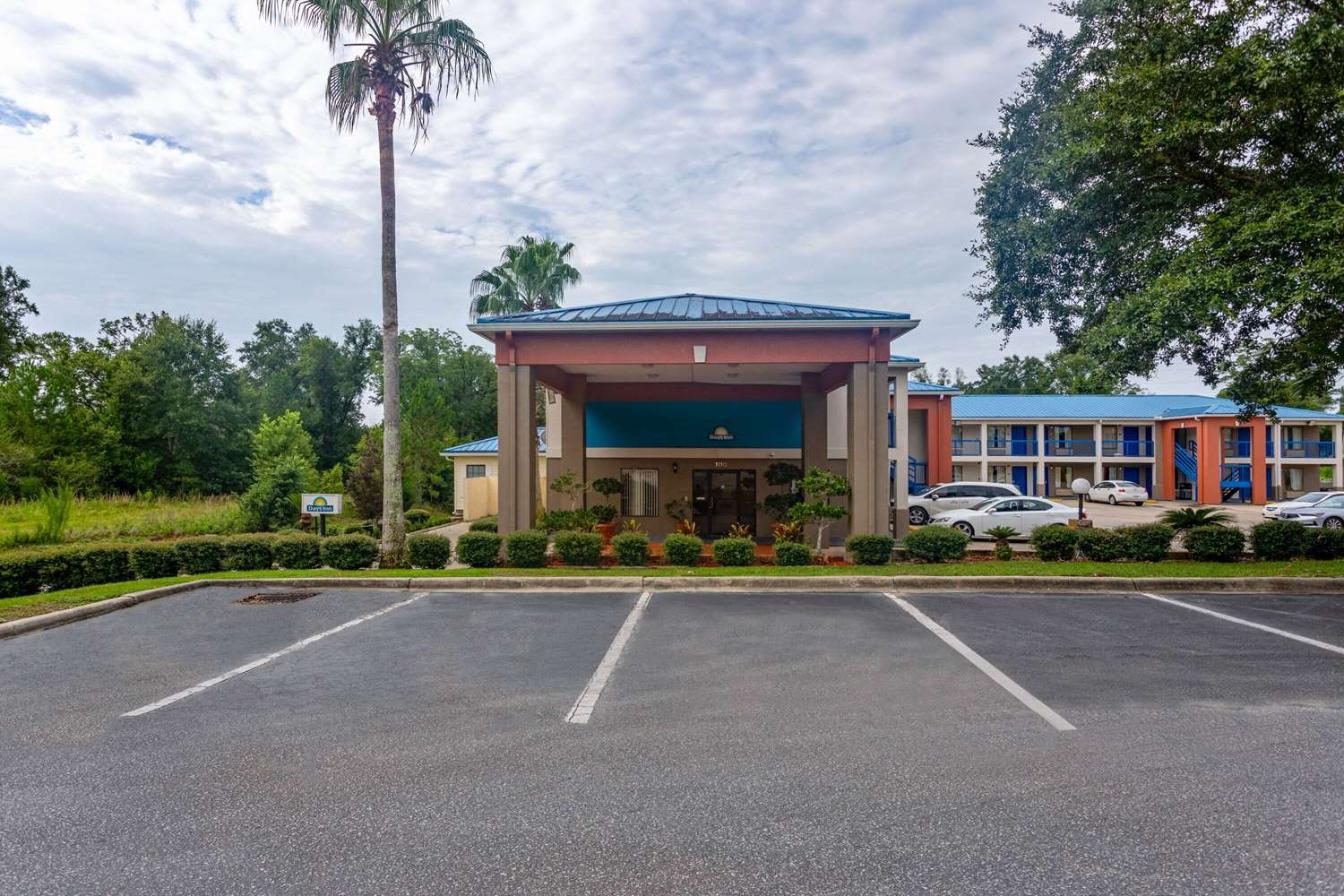 Days Inn by Wyndham Chipley 16/17