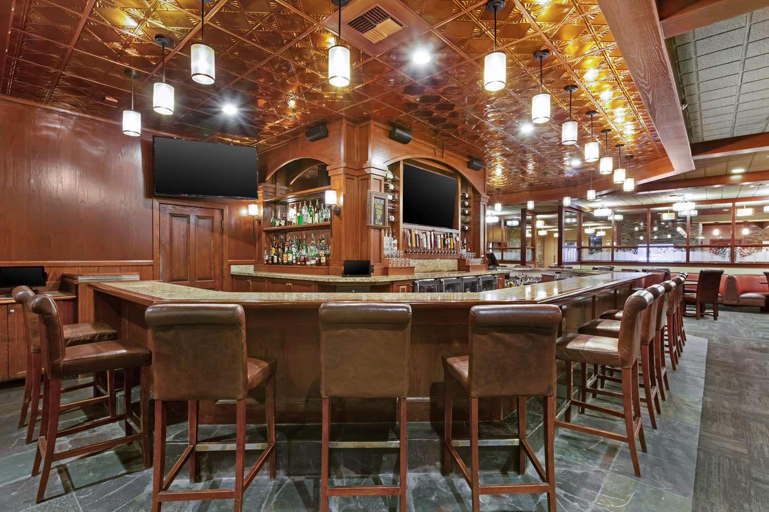 Best Western Plus Grantree Inn 47/52