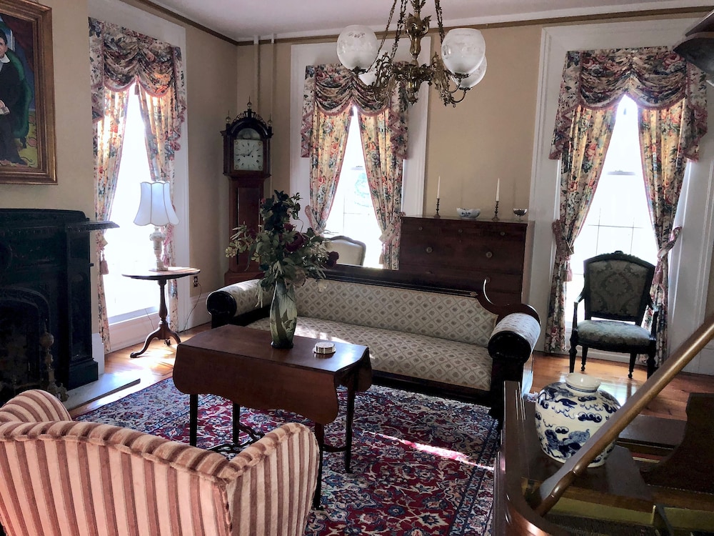 Oakcliff Bed and Breakfast 16/42
