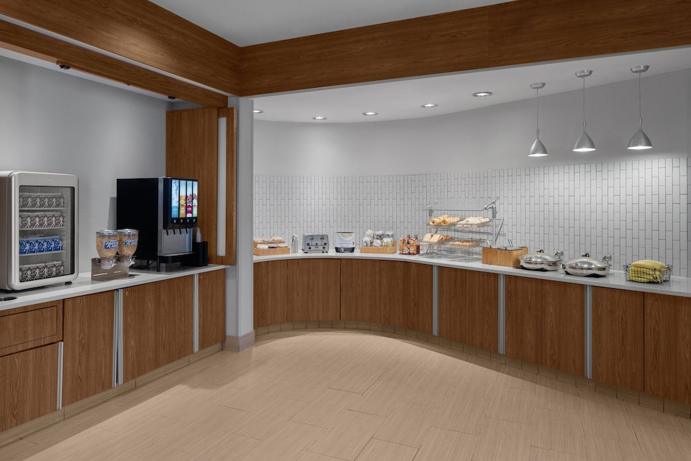 Springhill Suites Houston Intercontinental Airport 8/51