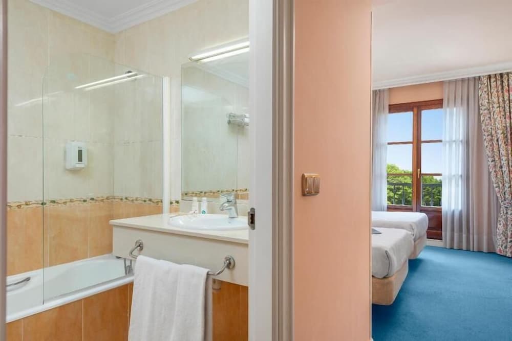 Hotel Urban Sondika By Eurotels 28/28