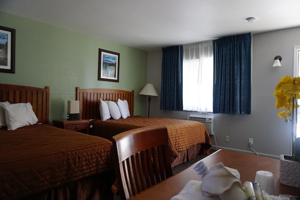 Lake Tahoe Inn 25/40