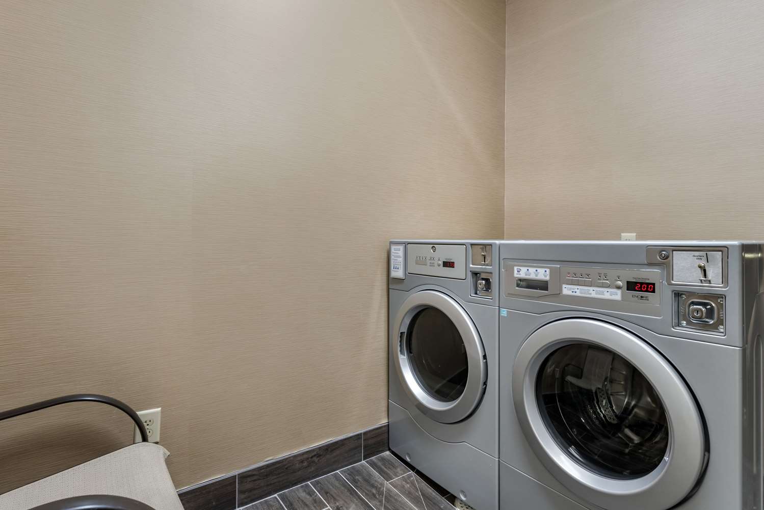 Comfort Inn Crawfordsville 18/33