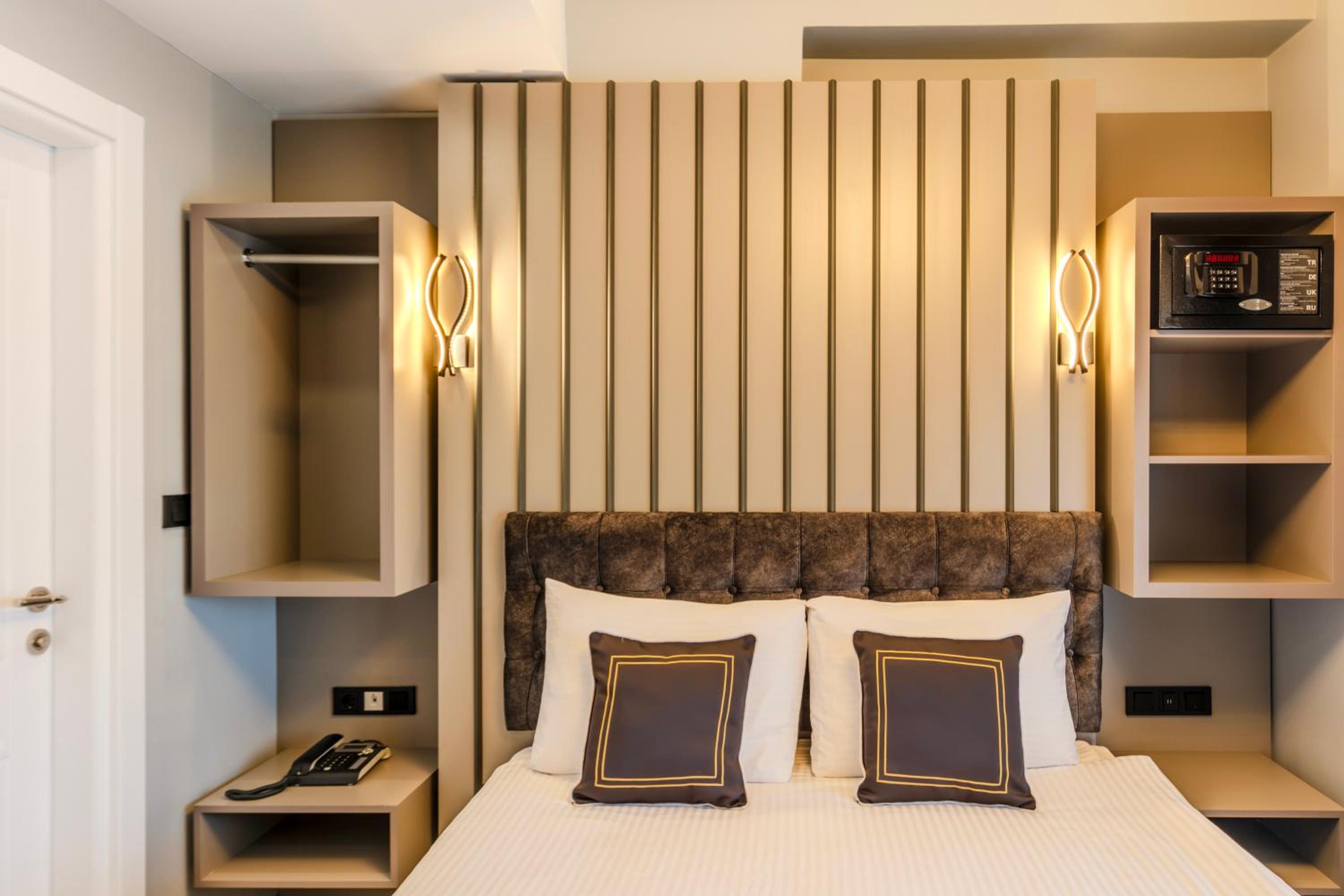 Med Life Hotel 26/36