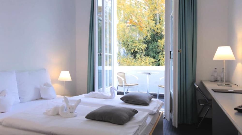Aussen Alster Hotel 5/73