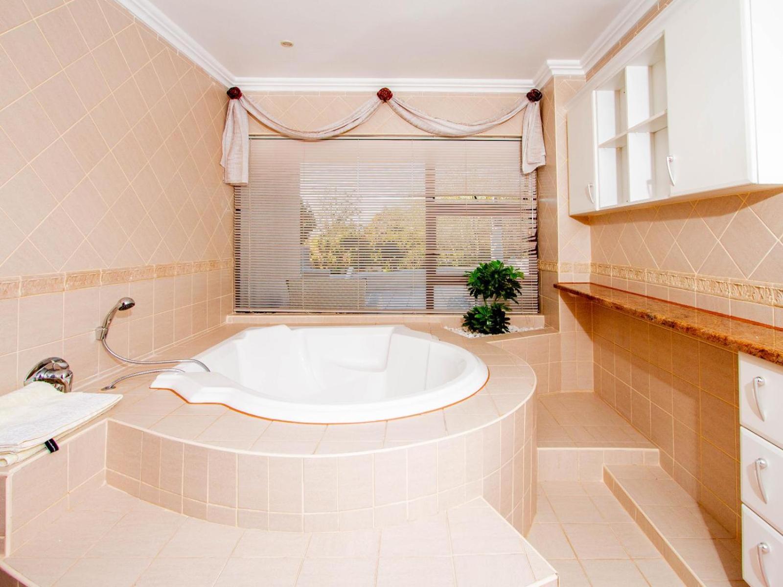 Bophirima Boutique Hotel 37/37