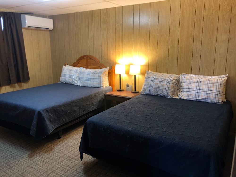 Mont du Lac Resort 11/65