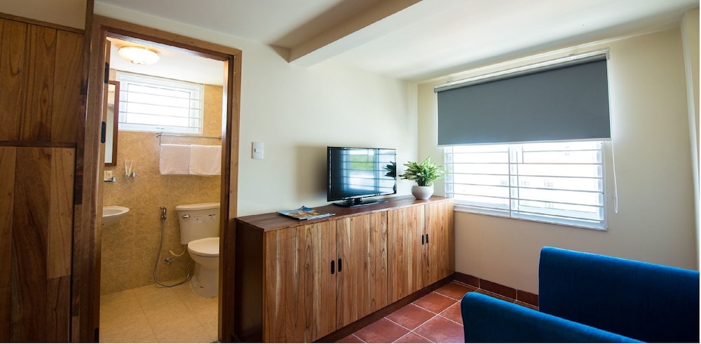 Tabalo Hostel 8/40