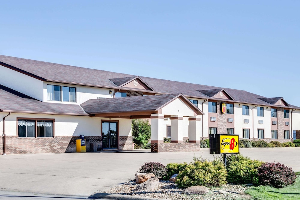 Super 8 by Wyndham Oelwein 3/47