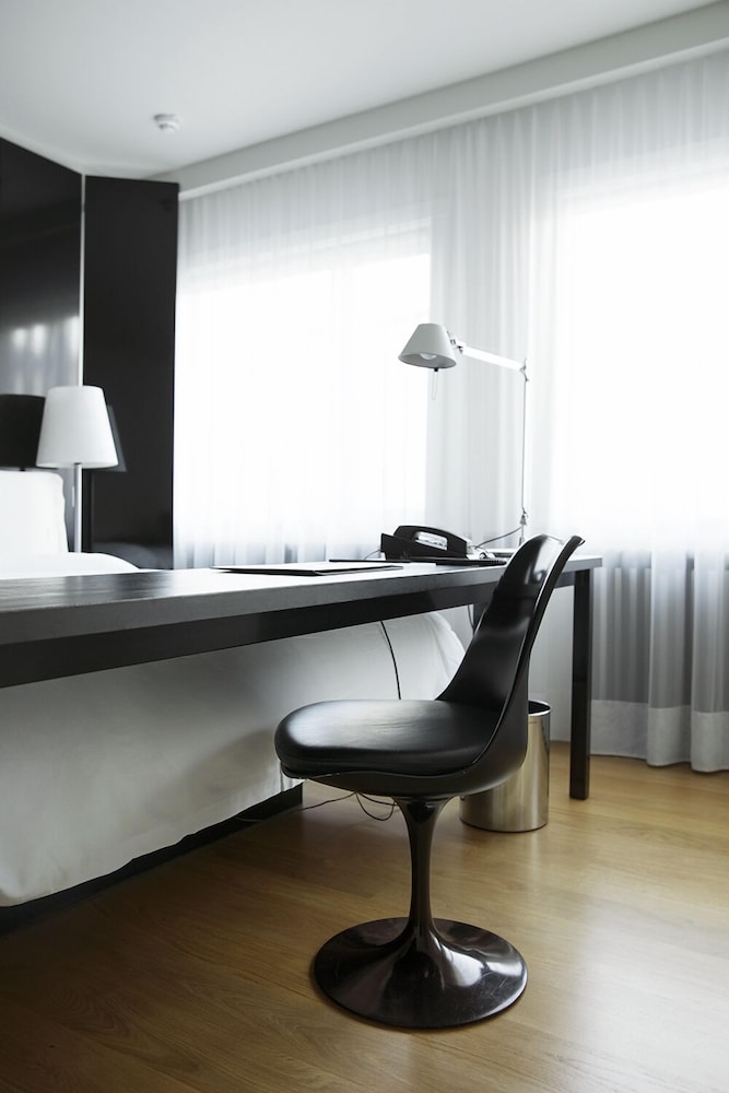 101 Hotel Reykjavik 47/54