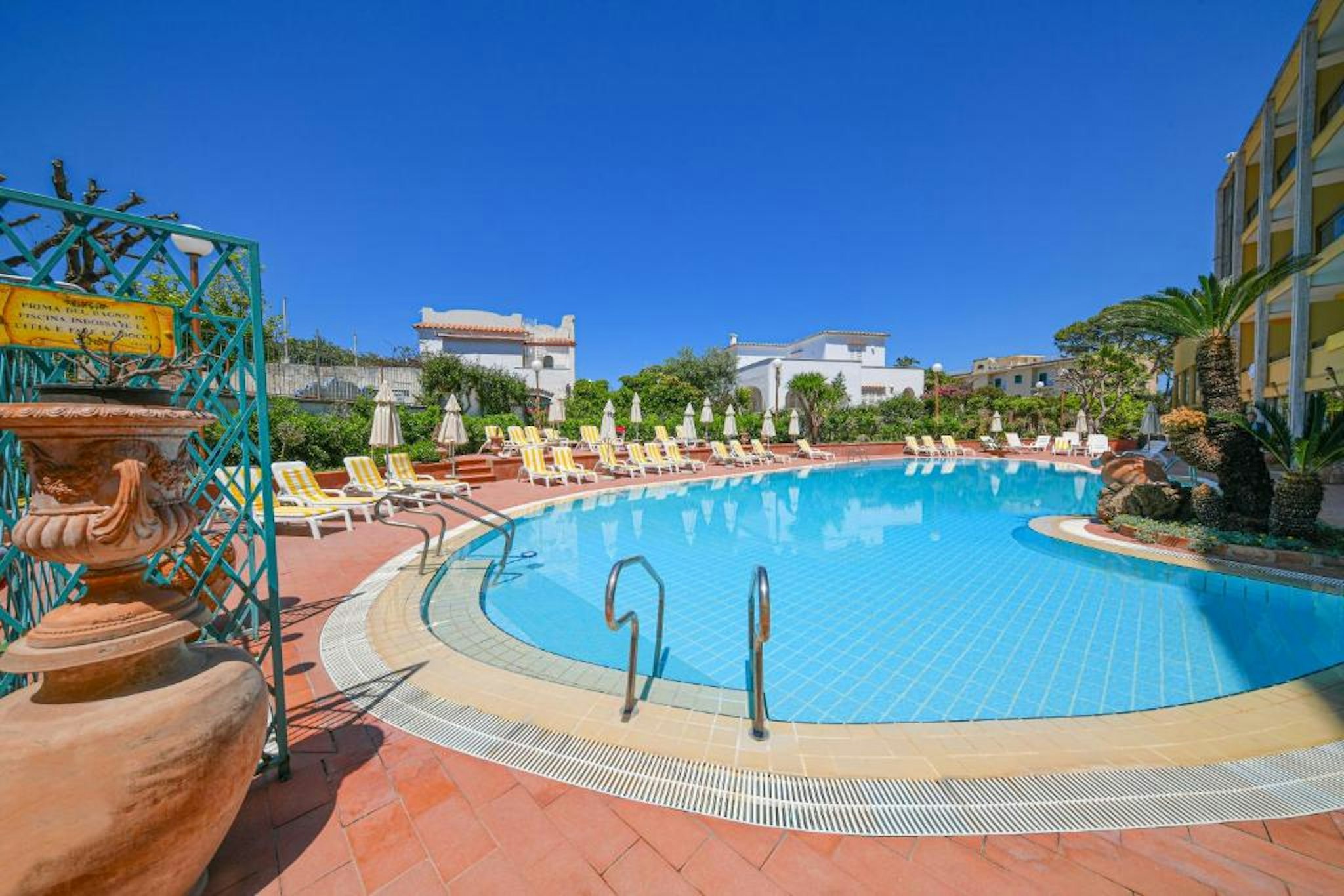Grand Hotel Terme Di Augusto 37/55