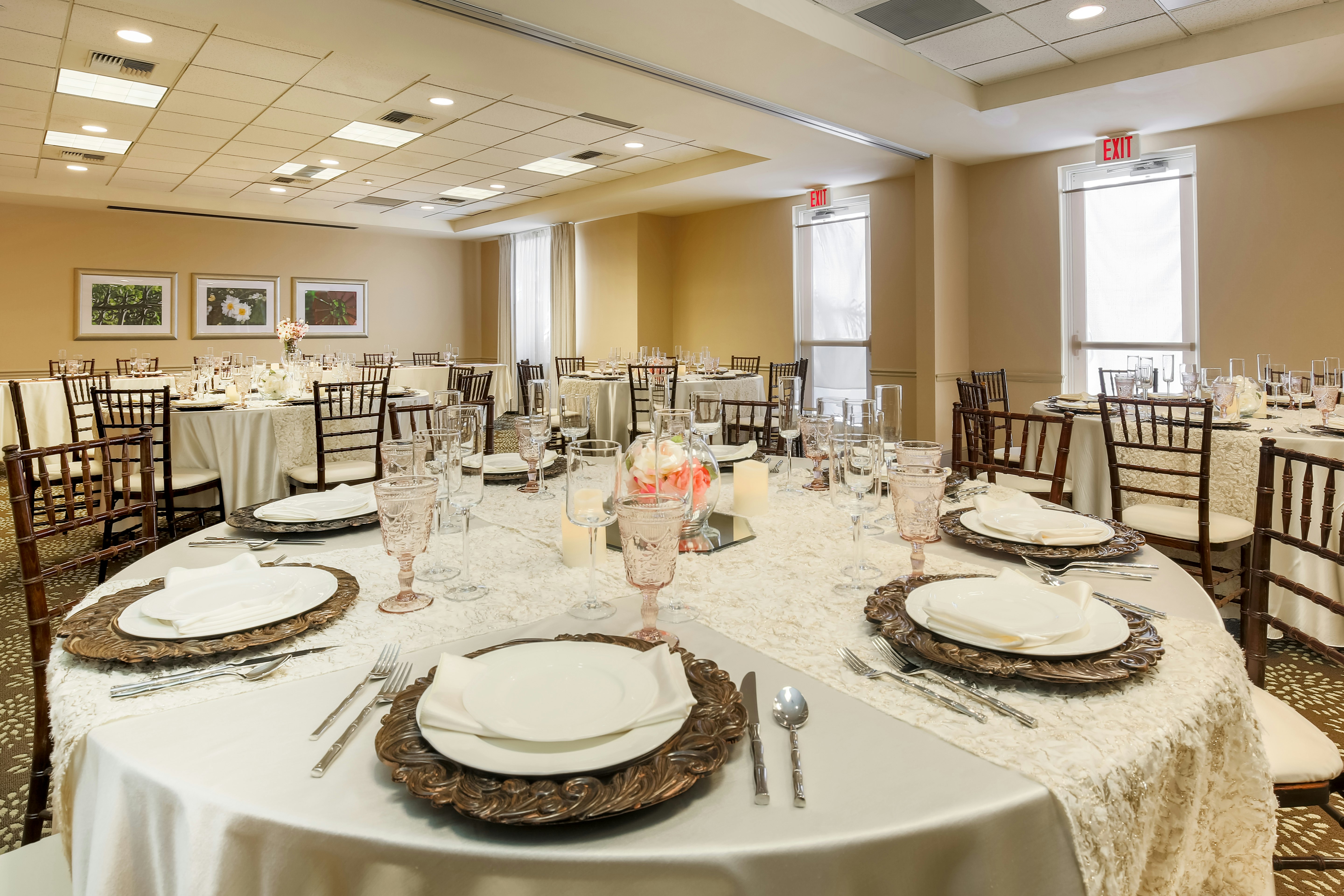 Hilton Garden Inn Bakersfield 29/47