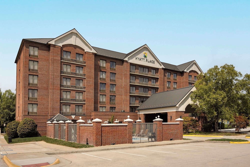 Hyatt Place Chantilly Dulles Airport South in Centreville - VA