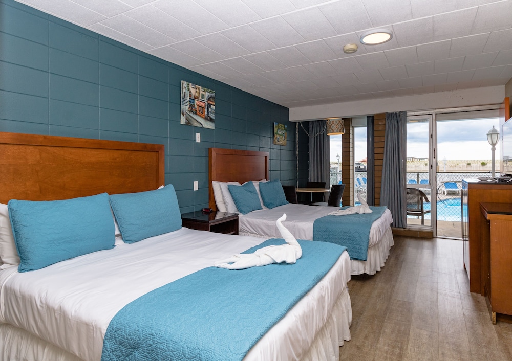 Charlroy Motel 19/56