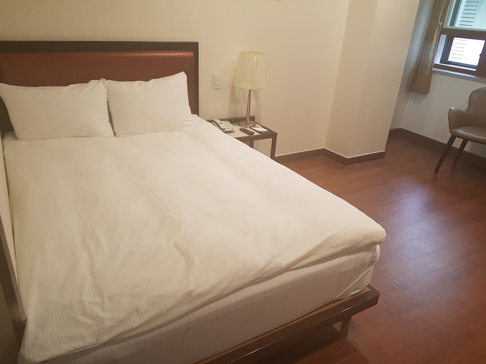 Yeongbin Hotel Youngbin Hotel 16/33