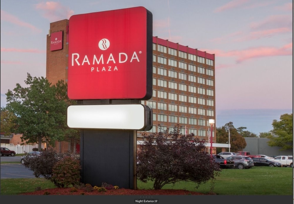 Ramada Plaza Albany 3/24