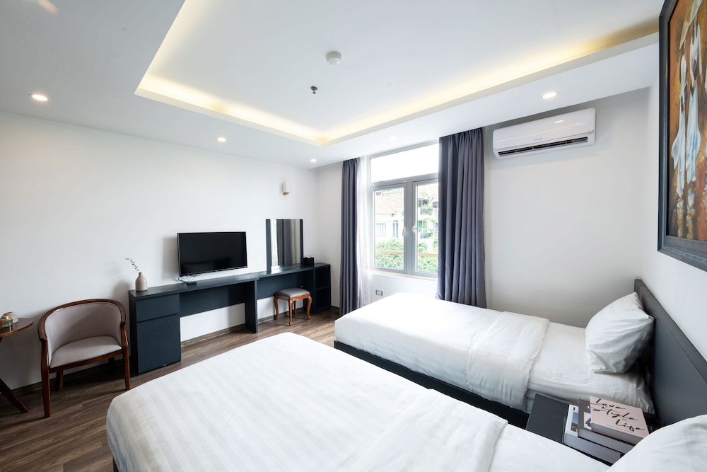 Hotel The Hanoi 35/50