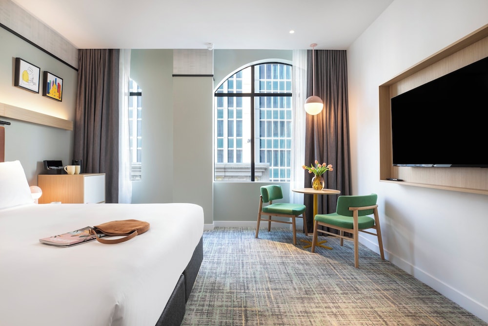 Holiday Inn Melbourne Bourke Street Mall by IHG 19/48