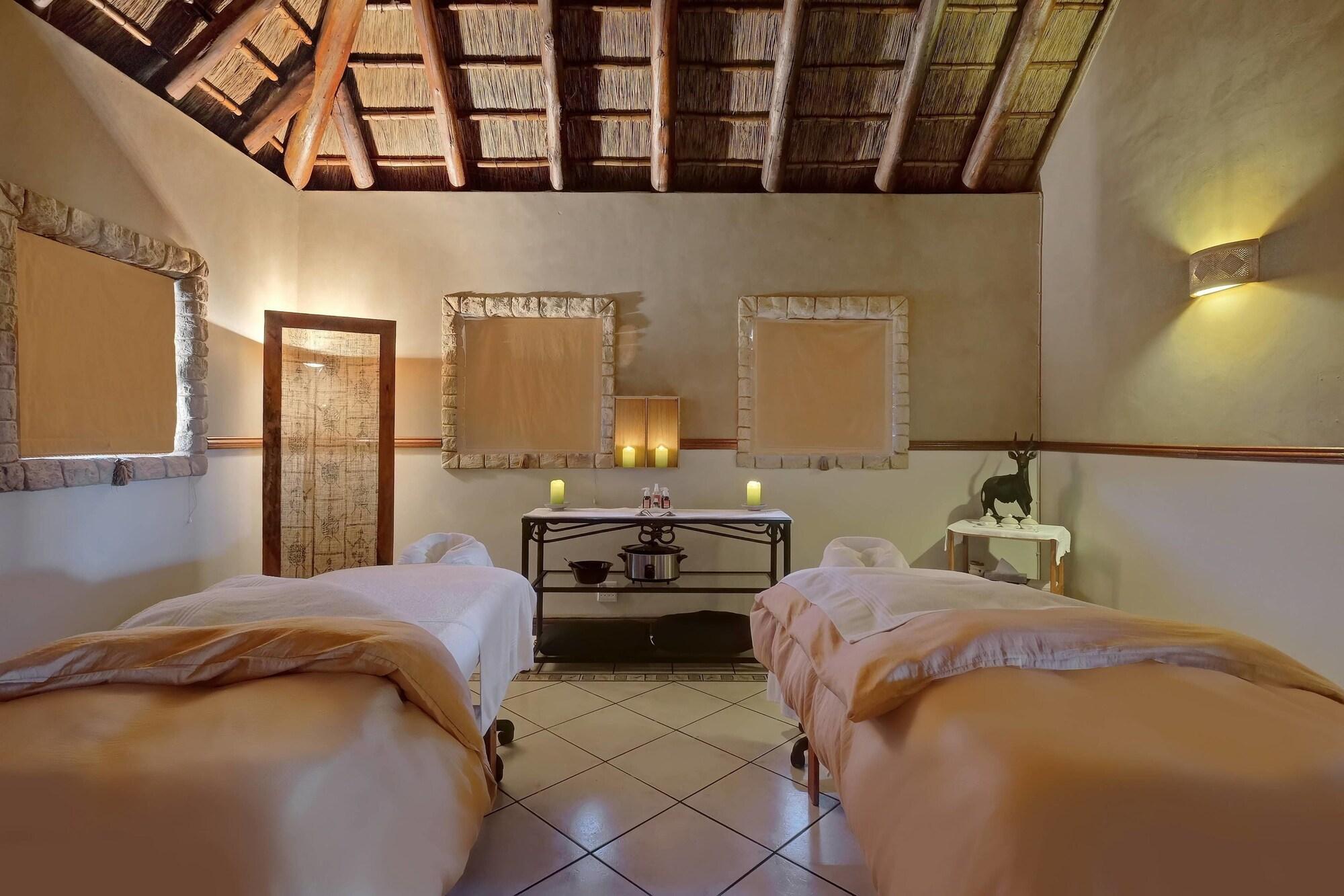 PROTEA ZEBULA LODGE 11/50