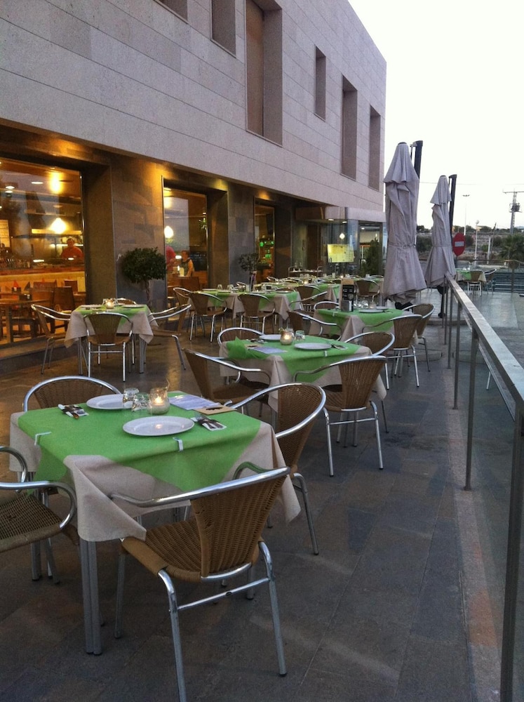 Hotel Venta Baños 6/50