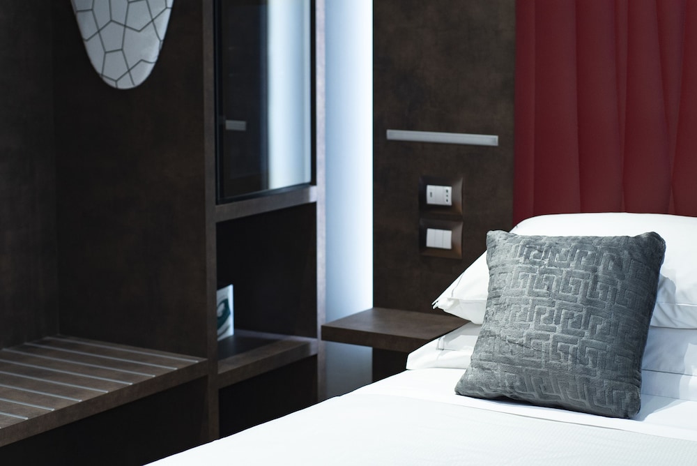 Artemide GuestHouse 14/27