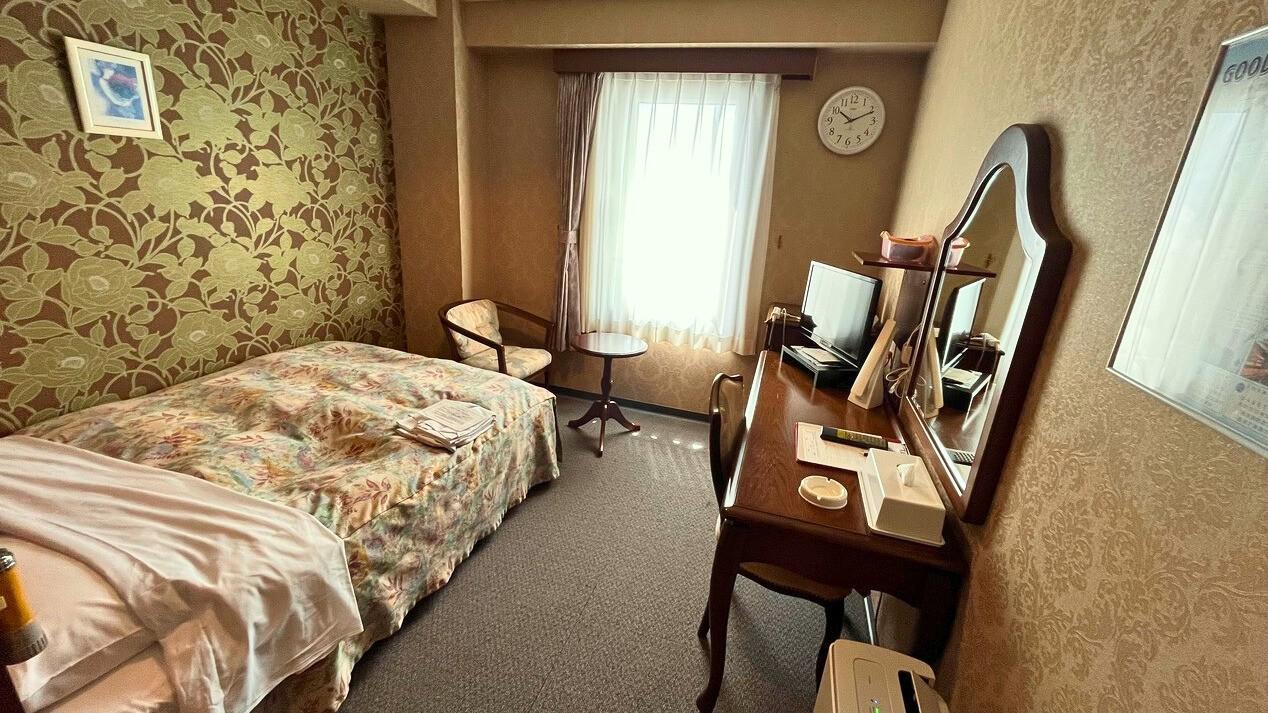 Semi Room, Standard, Semi Double Bed