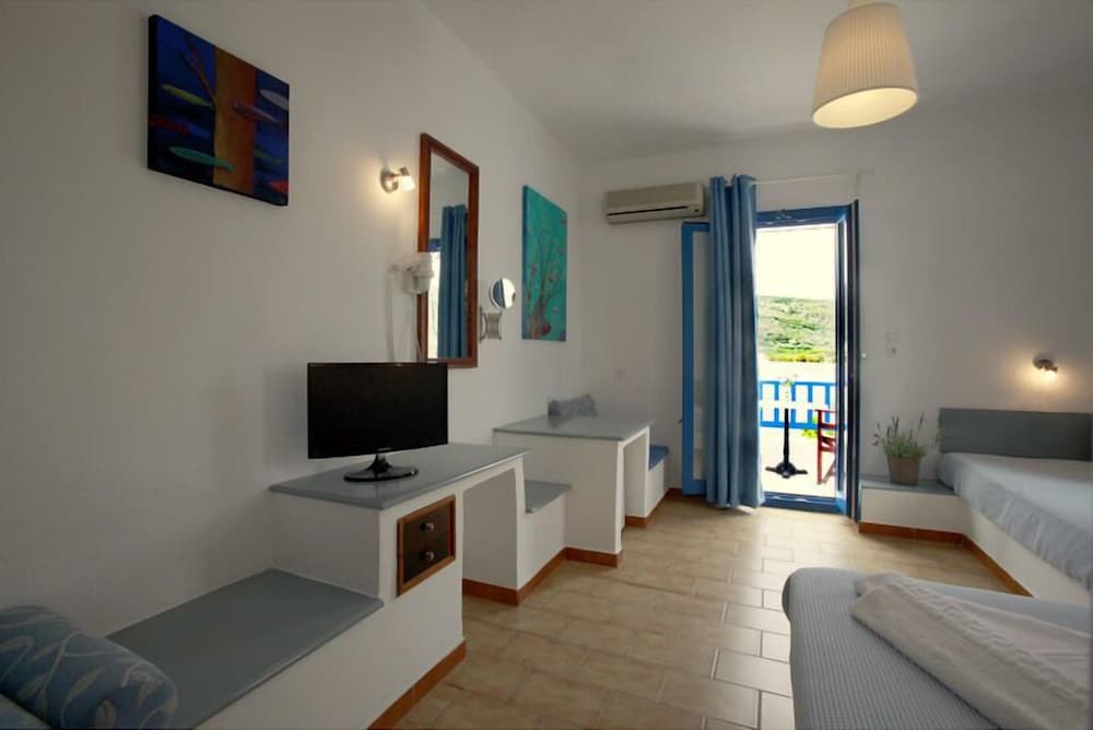 Minoa Hotel Amorgos 7/19