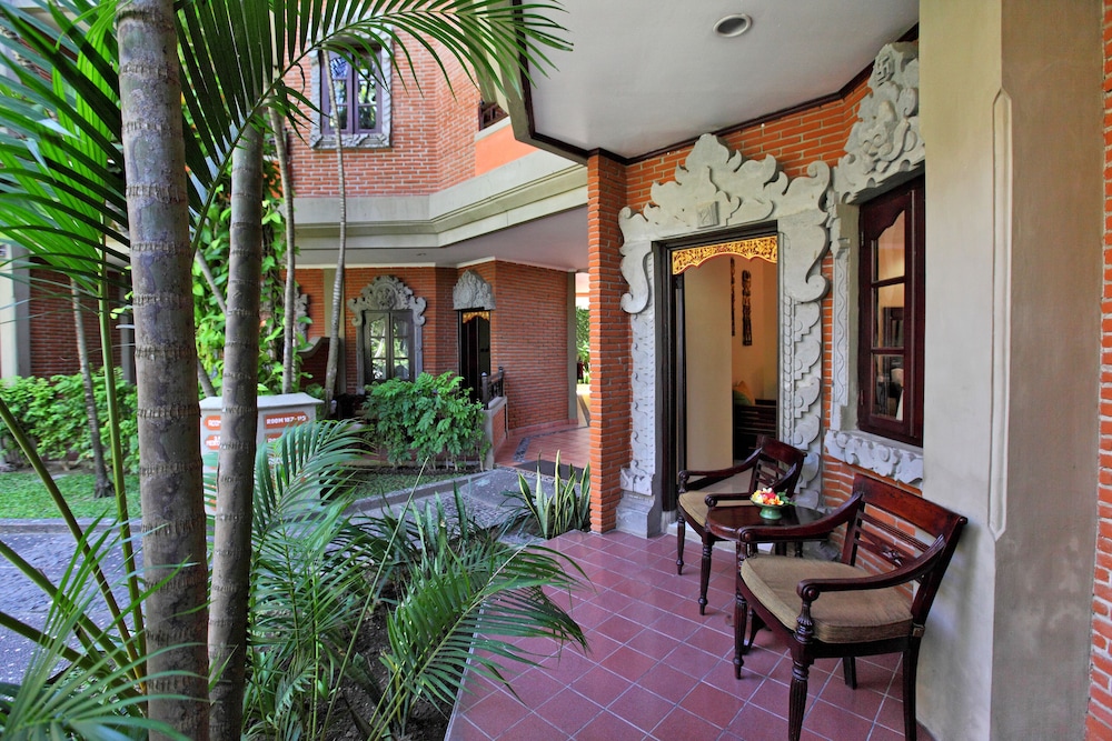Adi Dharma Hotel Kuta 10/67