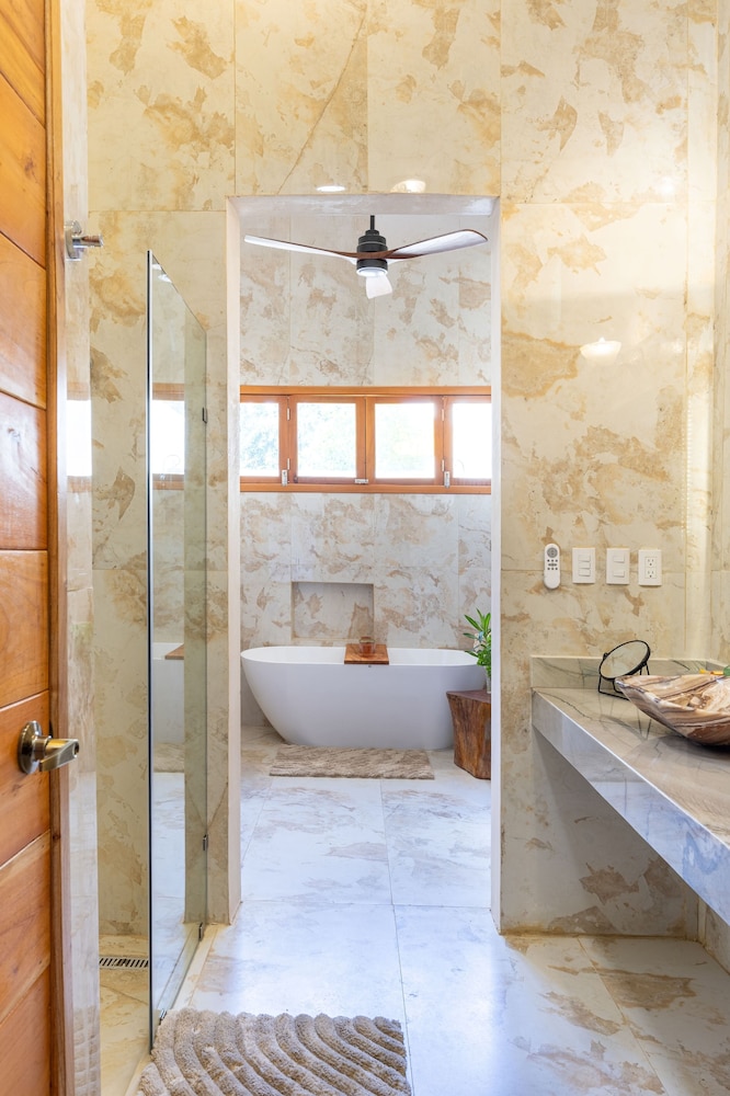 Hotel Boutique Cenote San Ignacio 50/50