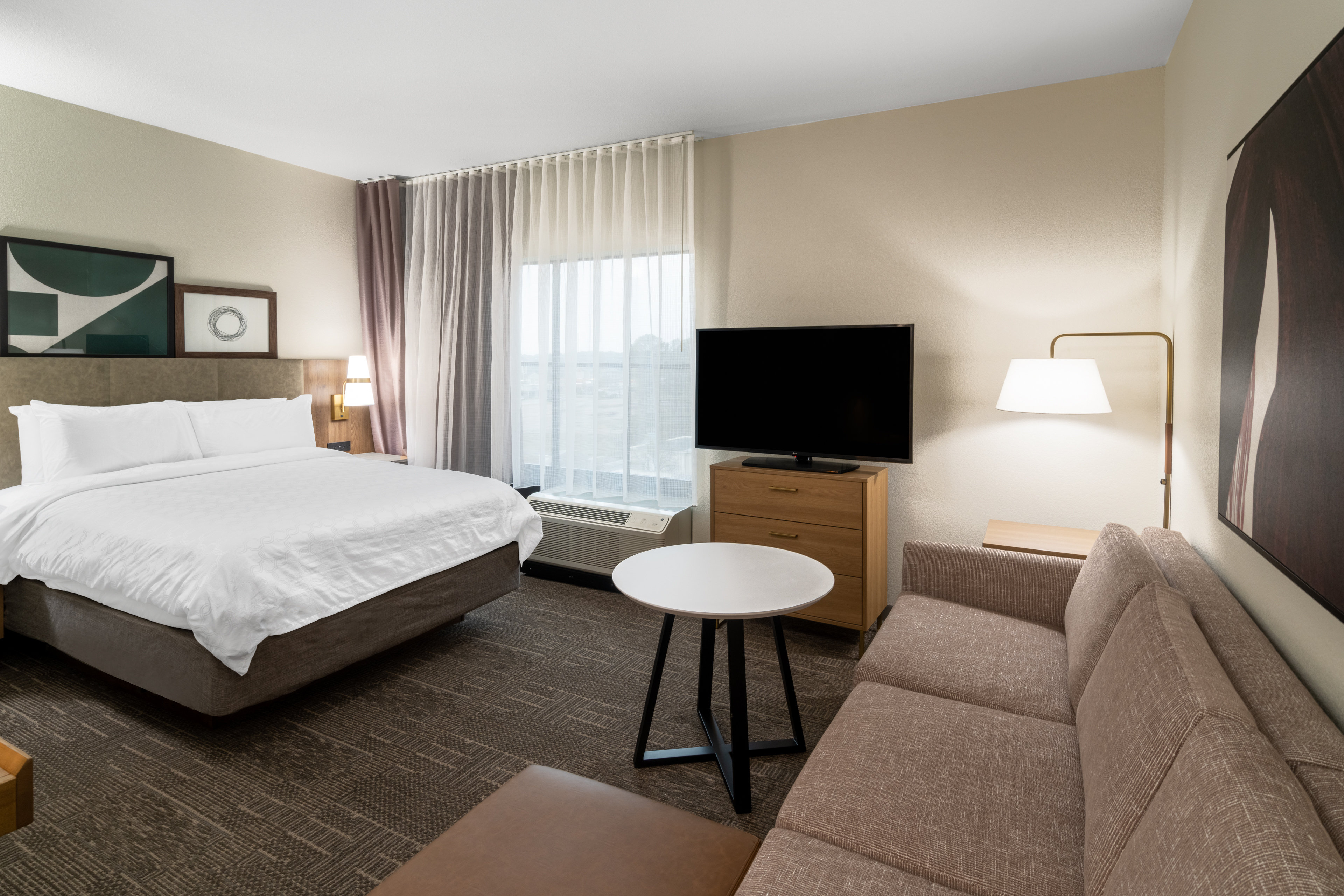 Studio, Suite, Queen Bed, Accessible