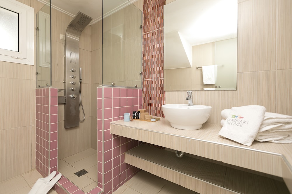 Mandraki Village Boutique Hotel 48/50