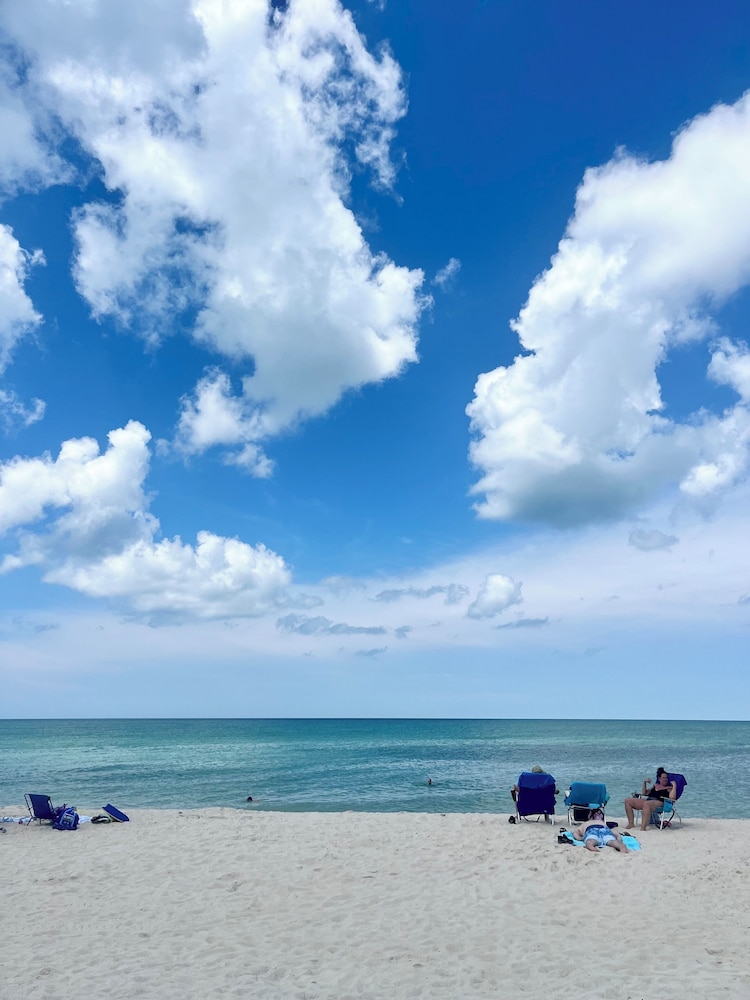 Turtle Beach Resort and Inn 45/50